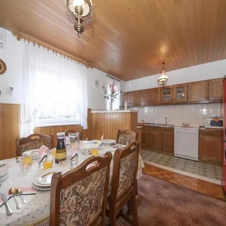 Ksenija - Three Bedroom With Three Balconies And Sea View St Apartment *